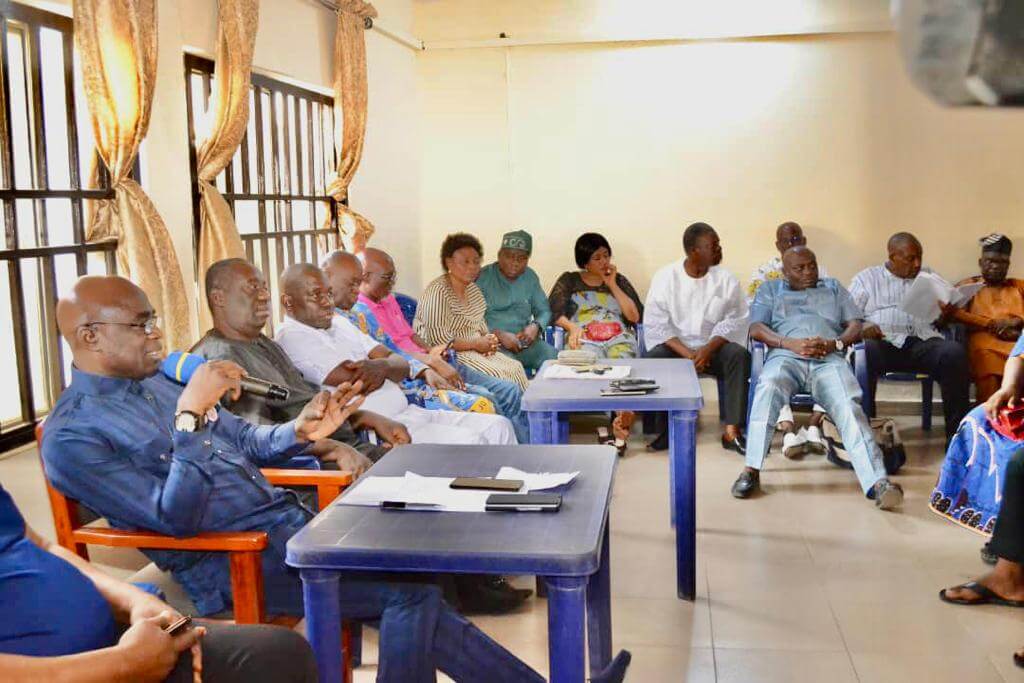 Fr. Alia Interacts With Leaders of Support Groups in Benue